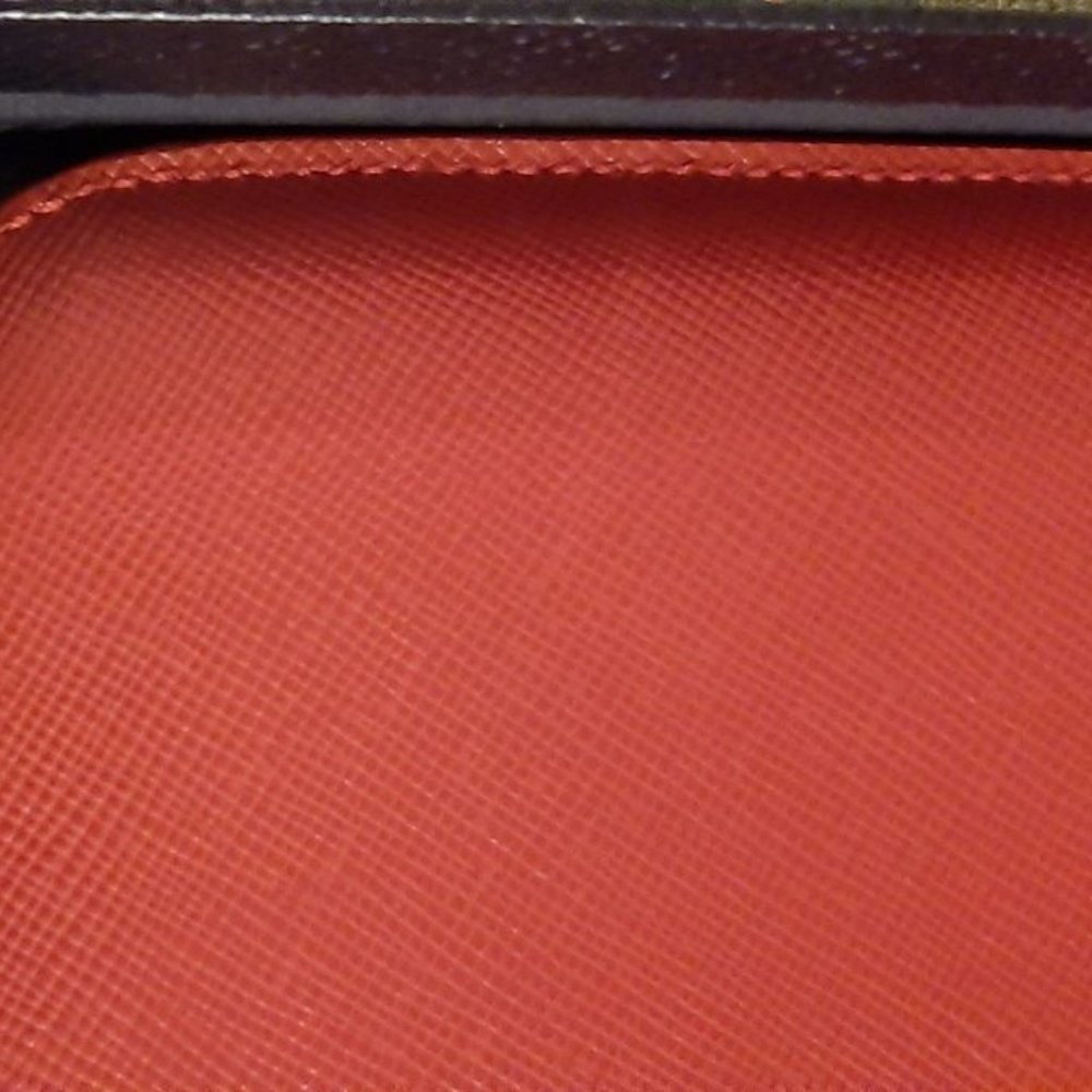 PRADA | iPad/Notebook Case w/ Box - Picture 5 of 7